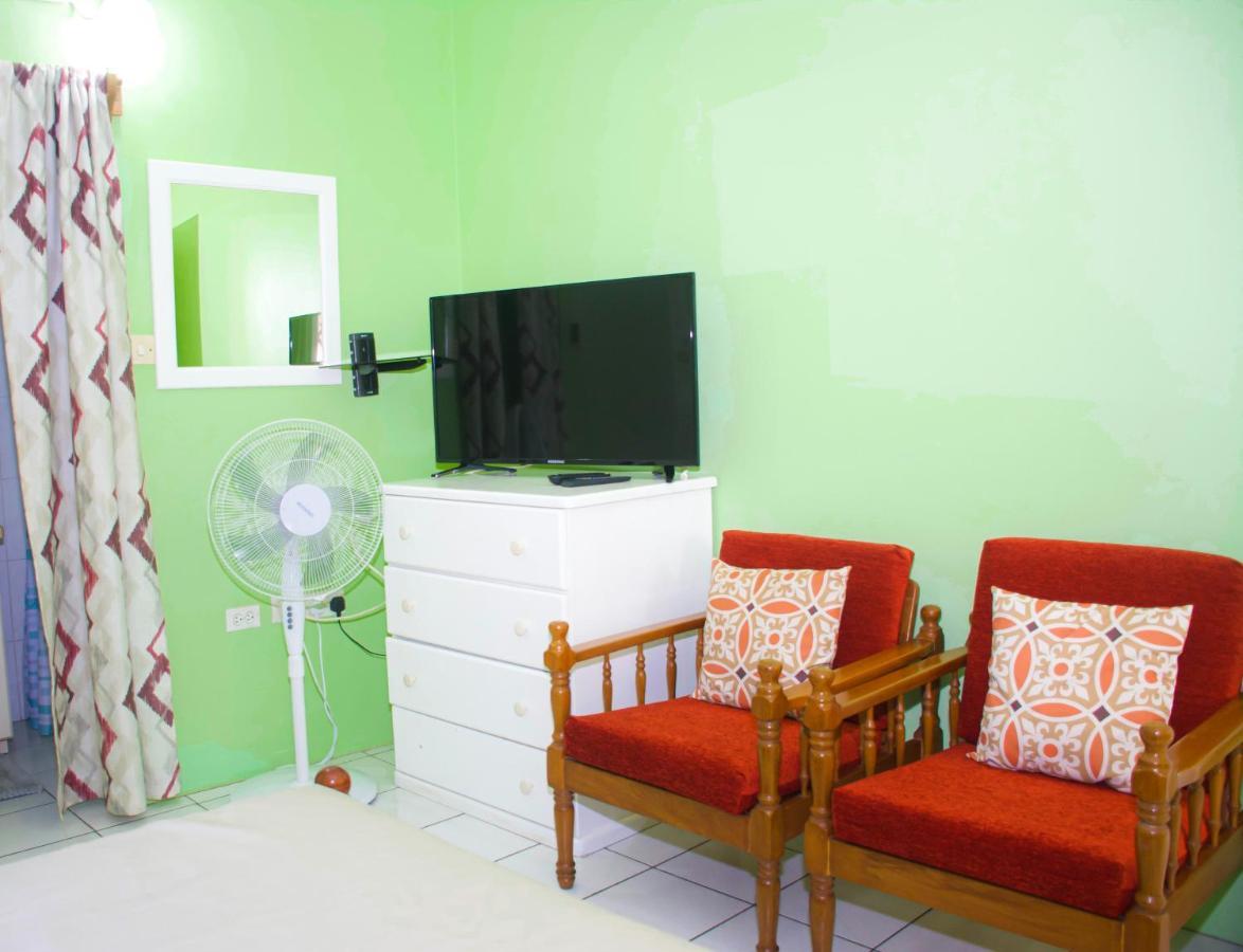 Silver View Apartments St. George's المظهر الخارجي الصورة