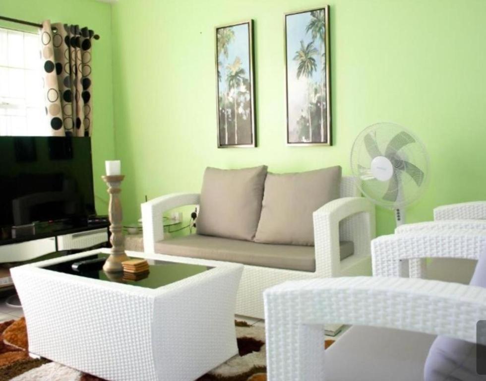 Silver View Apartments St. George's المظهر الخارجي الصورة