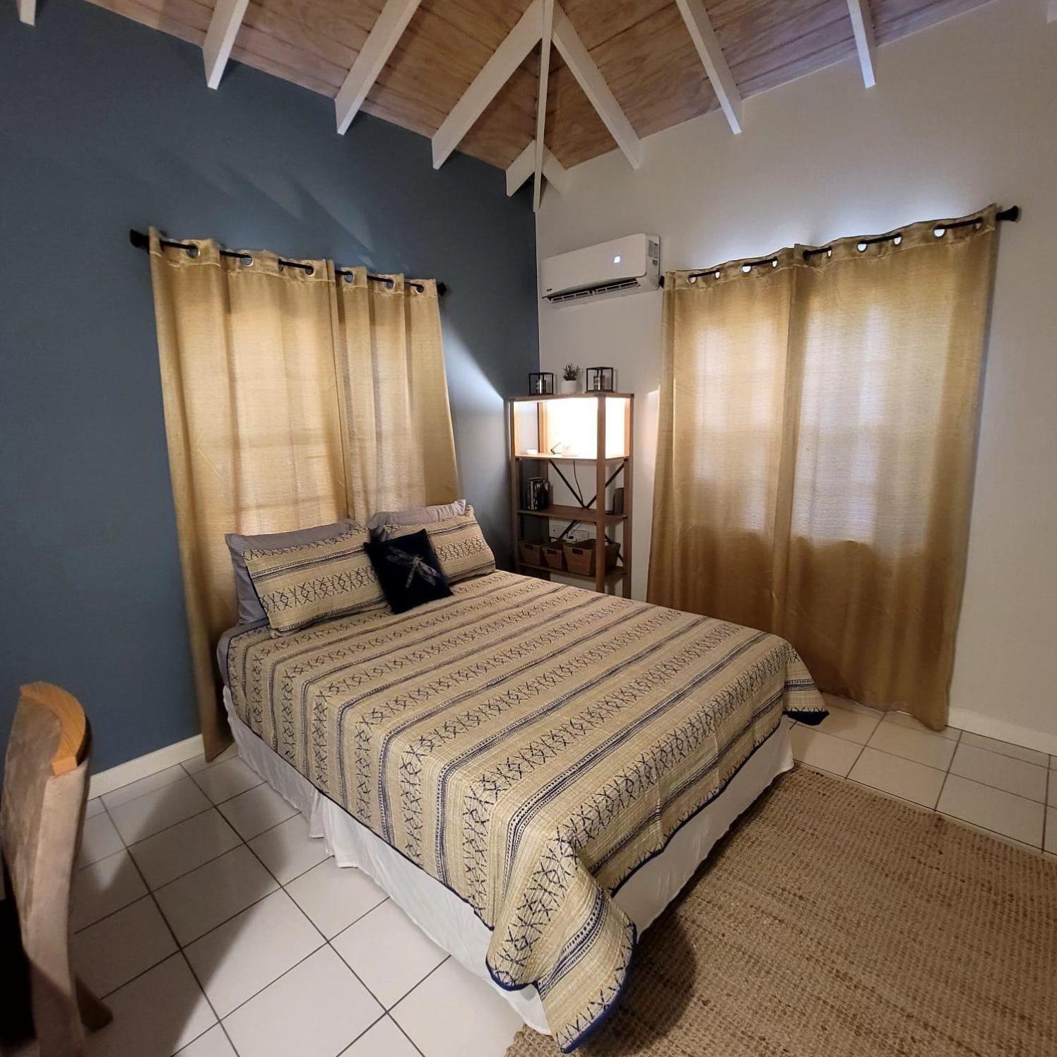 Silver View Apartments St. George's المظهر الخارجي الصورة