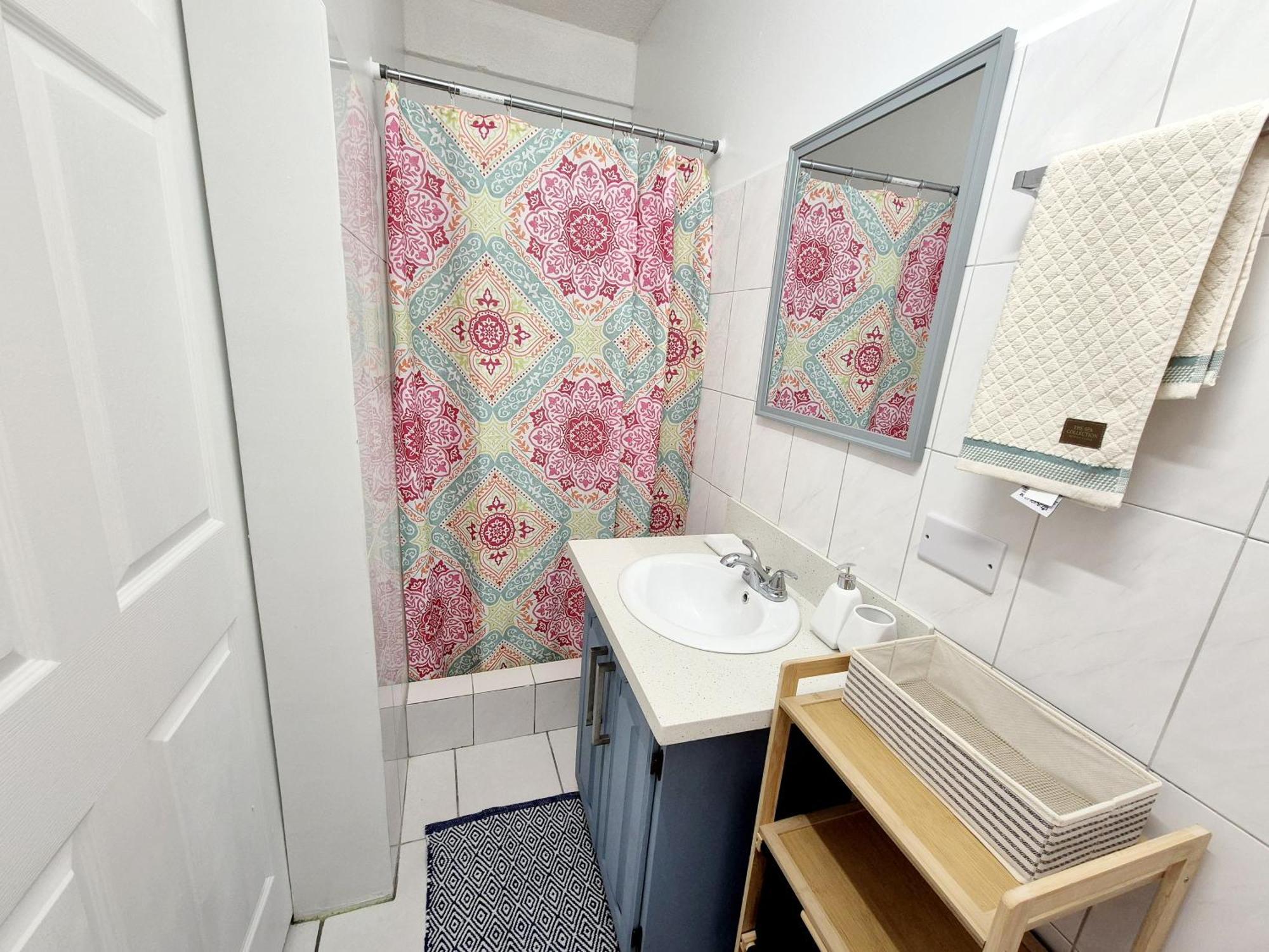 Silver View Apartments St. George's المظهر الخارجي الصورة